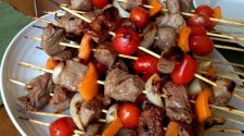 easy grilled sirloin kabobs