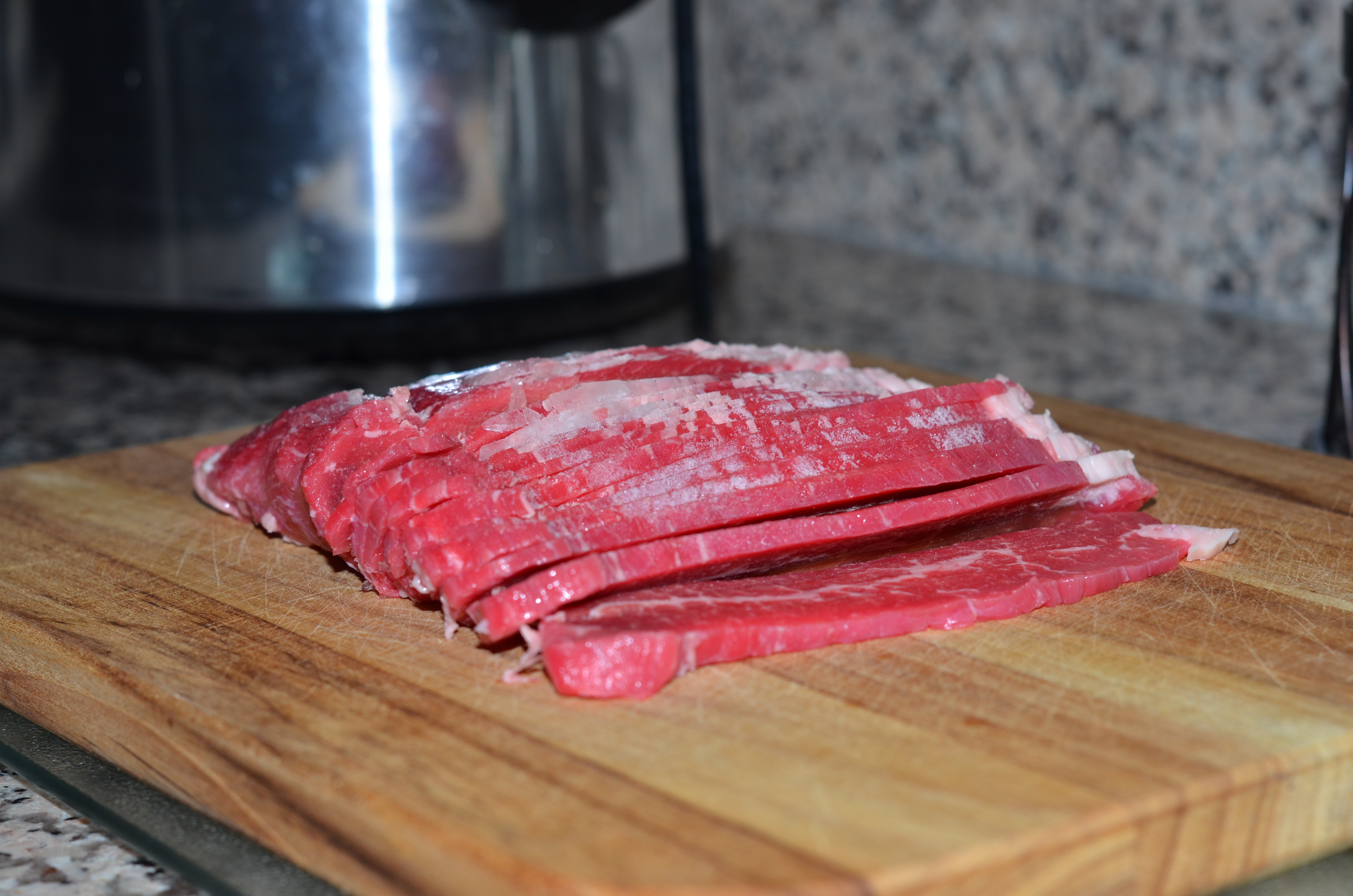 Slow Cooker Asian Broccoli Beef | Slow Cooker | SportsMomSurvivalGuide.com